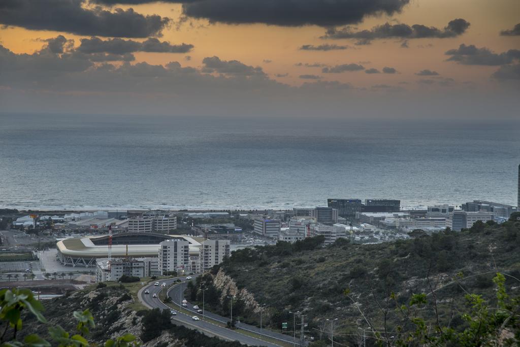 Eshkol Housing Haifa - Wallenberg Suites Complex Ngoại thất bức ảnh